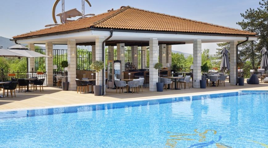 Viva Mare Beach Hotel — pool