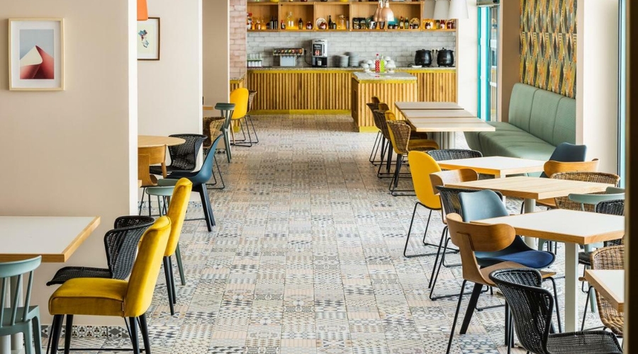 Zefir Hotel — restaurant