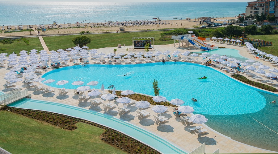 Sunrise Blue Magic Resort — pool