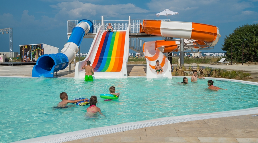 Sunrise Blue Magic Resort — waterslidesOlder