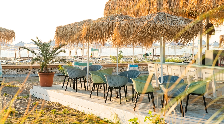 Sunrise Blue Magic Resort — bar