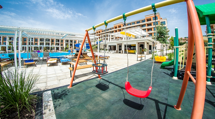Premier Fort Beach Hotel — playarea