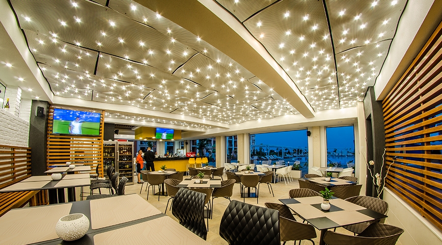 Premier Fort Beach Hotel — restaurant