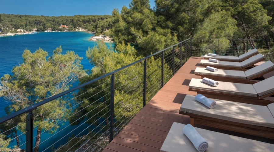 Gava Waterman Milna Resort & Cottages — spa