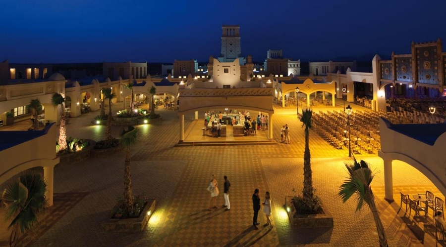 Hotel Riu Touareg — building