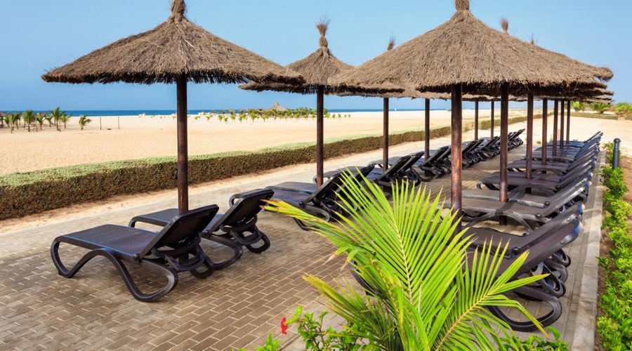 Hotel Riu Touareg — beach