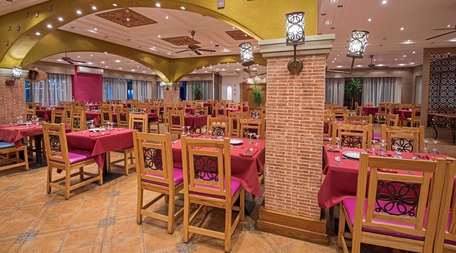 Sunrise Royal Makadi Resort — restaurant