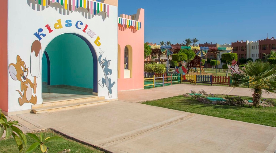 Sunrise Royal Makadi Resort — playarea