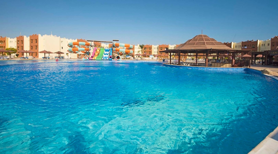 Sunrise Royal Makadi Resort — pool
