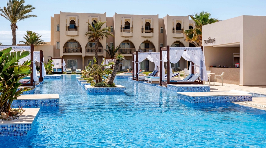 TUI BLUE Palm Beach Palace — pool